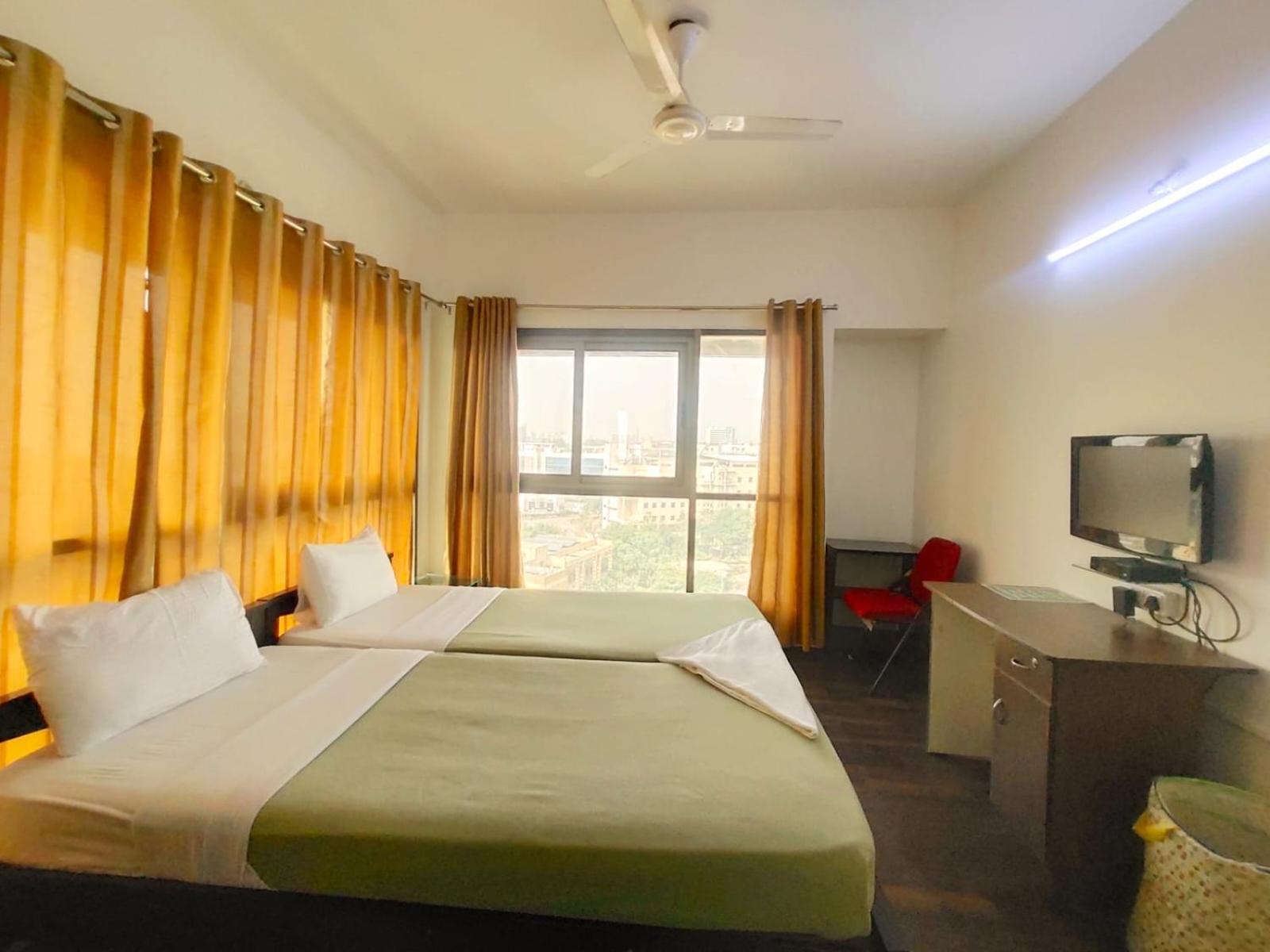 Private Rooms In Blue Ridge Hinjawadi Εξωτερικό φωτογραφία