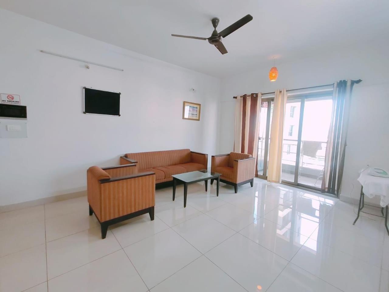 Private Rooms In Blue Ridge Hinjawadi Εξωτερικό φωτογραφία