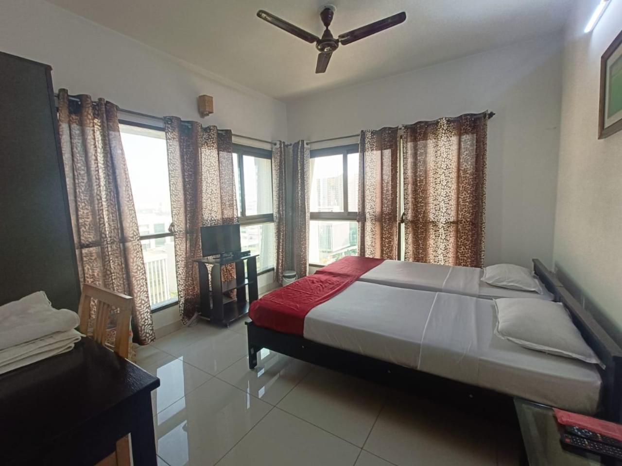 Private Rooms In Blue Ridge Hinjawadi Εξωτερικό φωτογραφία